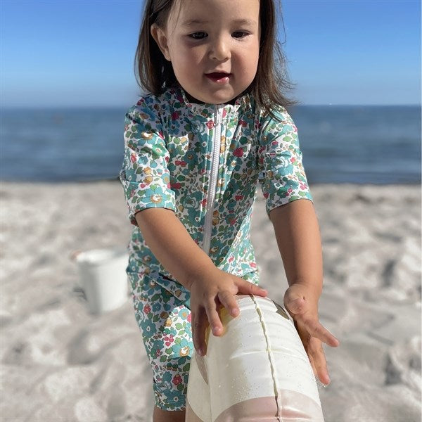 Petit Crabe Betsy D Natsu Heldrakt Liberty© fabric