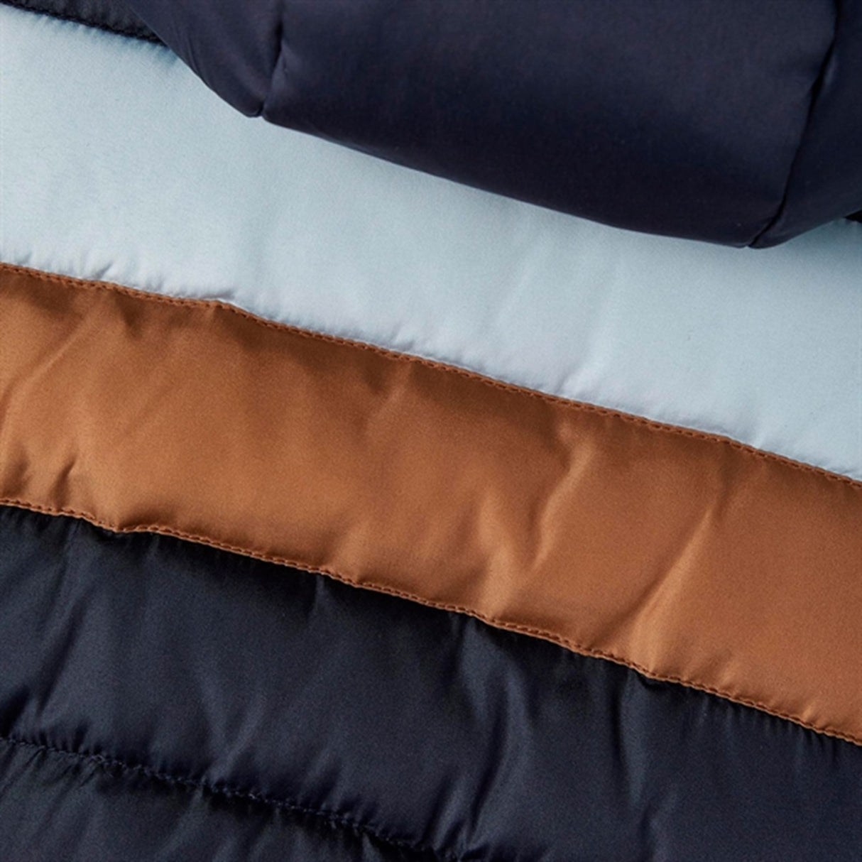 Name it Dark Sapphire Marcos Jakke