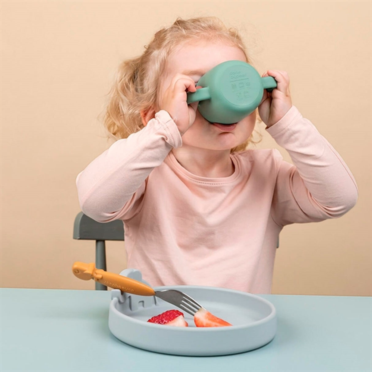 Done by Deer Peekaboo Spisesæt Deer Friends Colour Mix