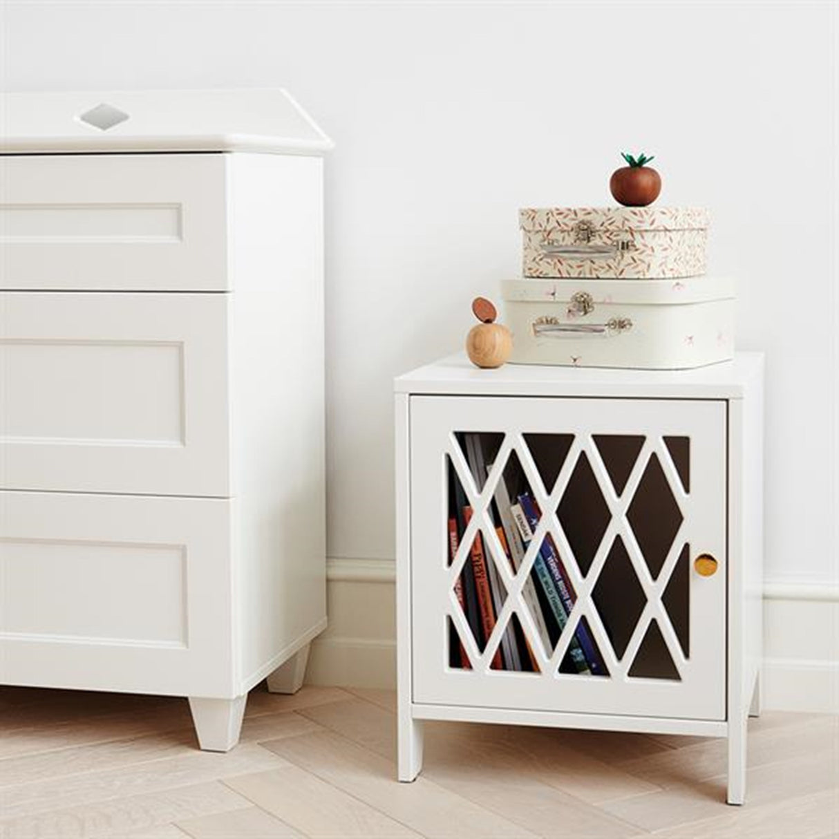 Cam Cam Copenhagen Harlequin Sengebord White