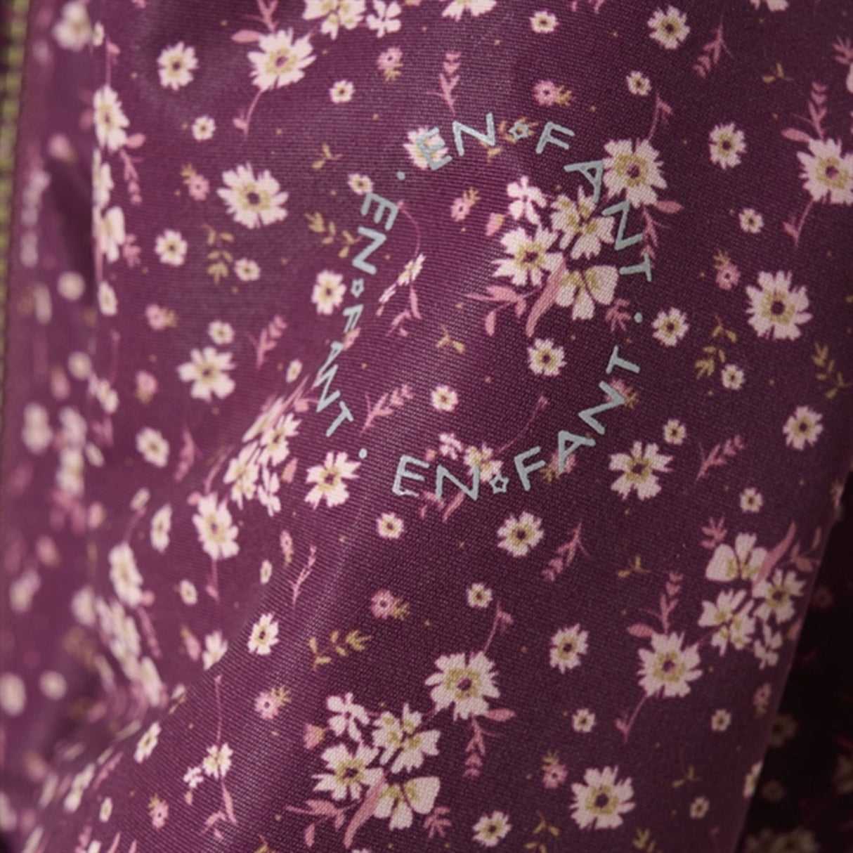 En Fant Jakke AOP Baby Fig