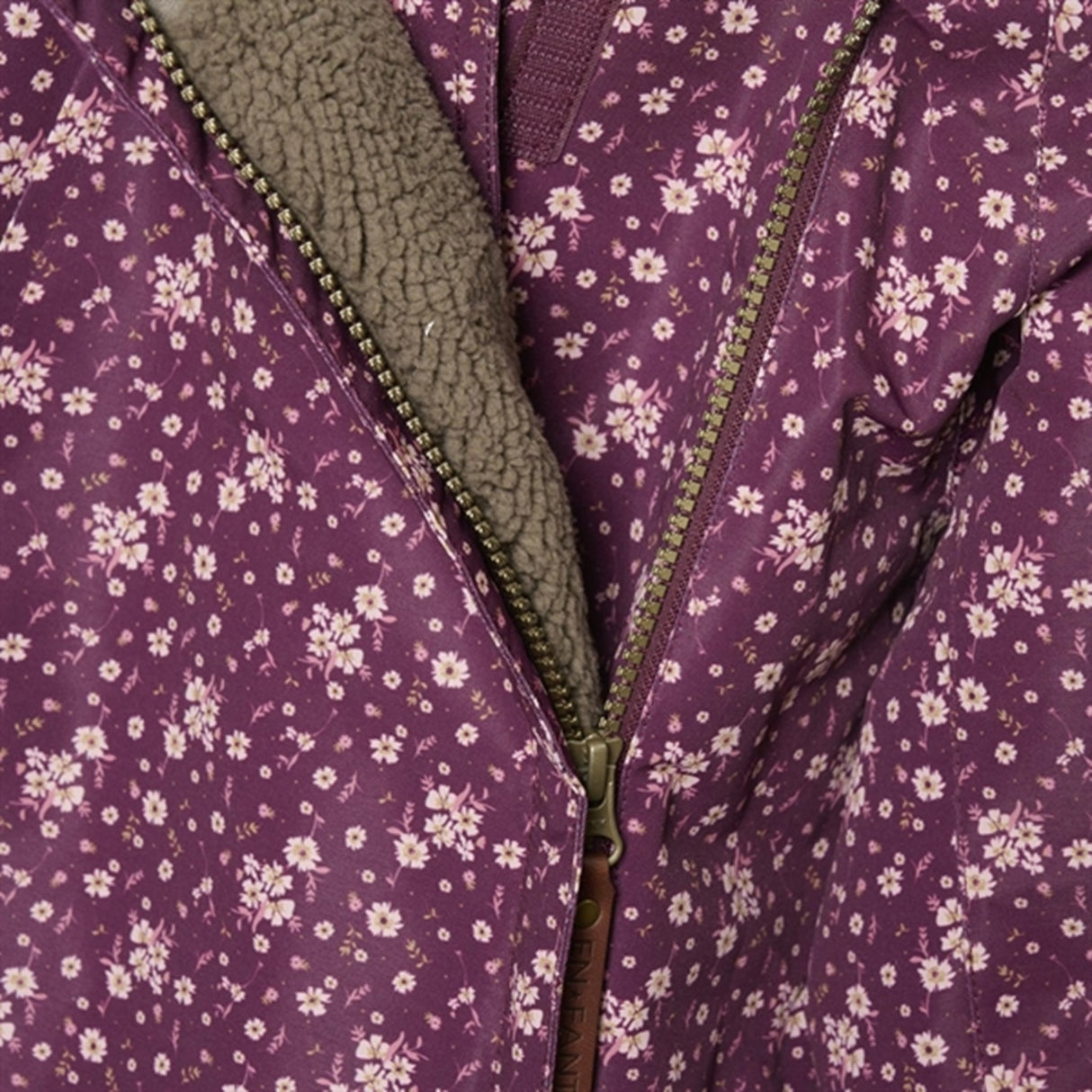 En Fant Jakke AOP Baby Fig