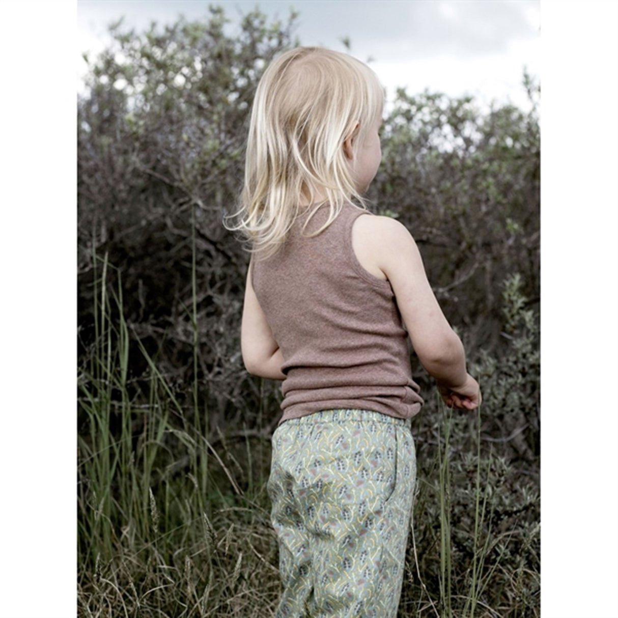 Serendipity Acorn Tank Topp