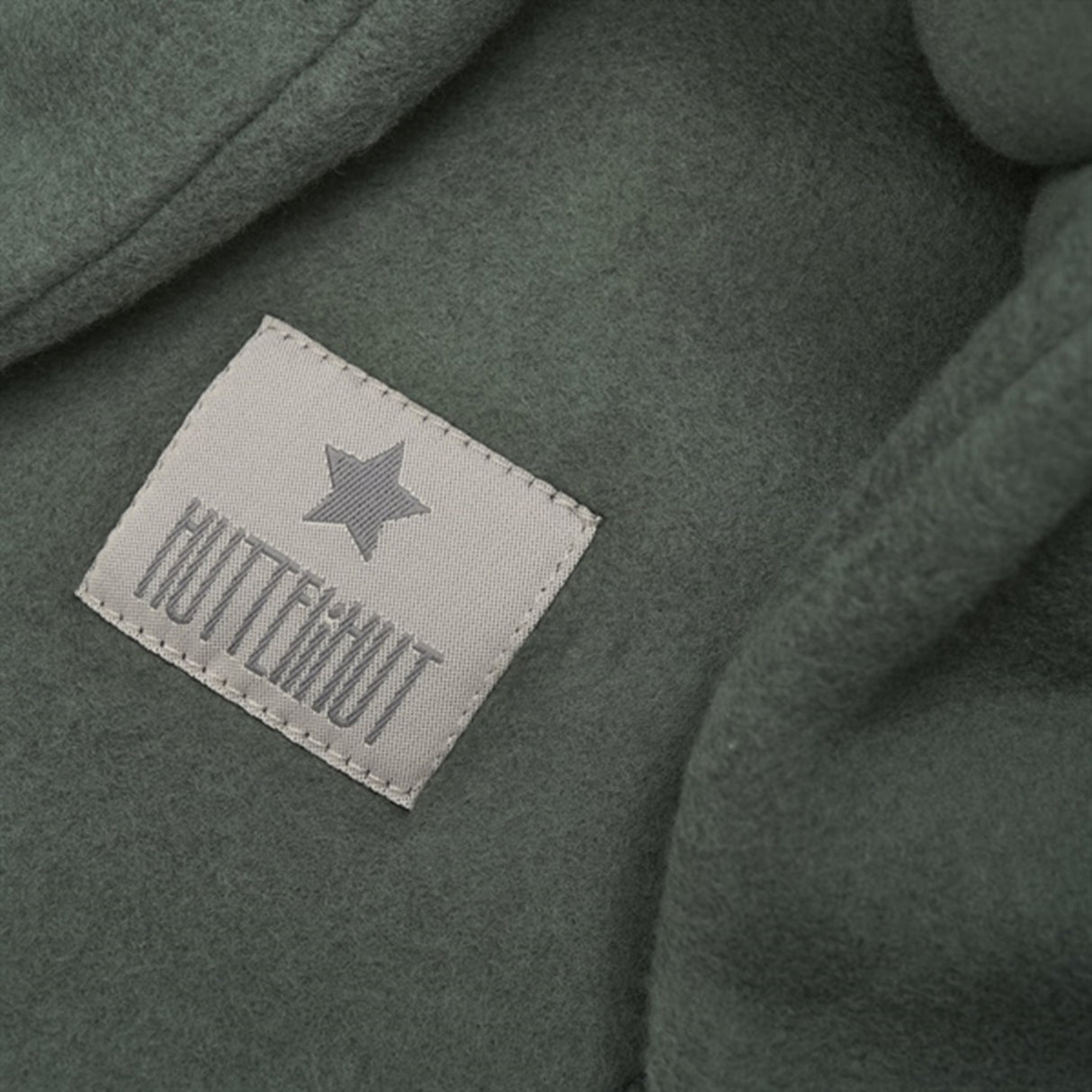 Huttelihut X Luksusbaby Bomull Fleece Elefantlue Climbing Ivy