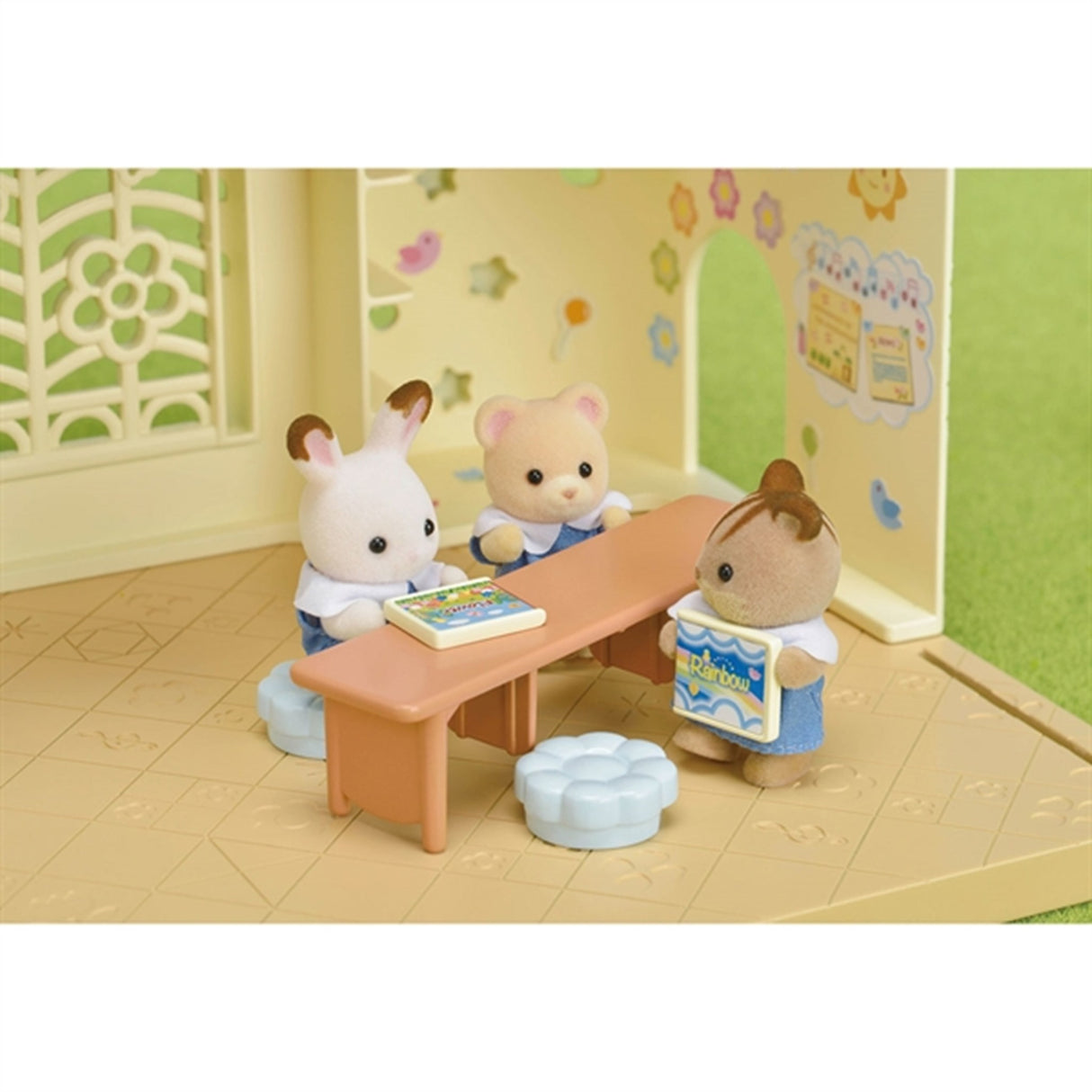 Sylvanian Families® Baby Slottsbarnehage