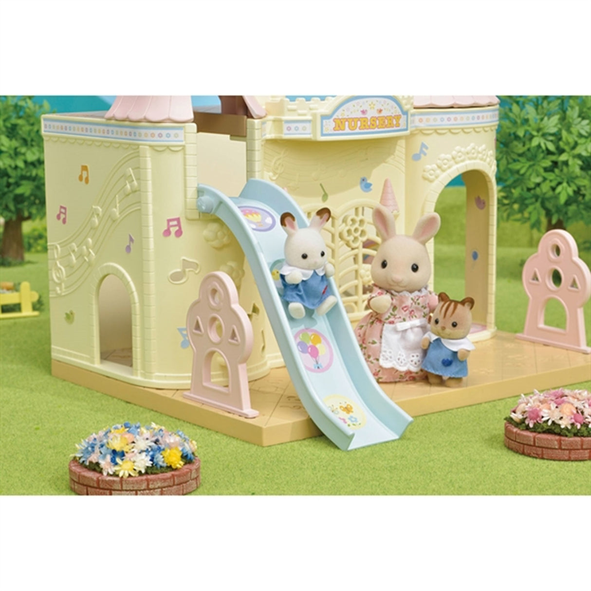 Sylvanian Families® Baby Slottsbarnehage
