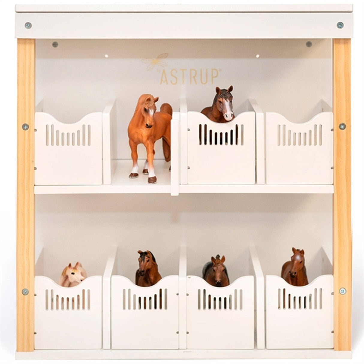 by Astrup Hesteboks til Vegg til Kæphest