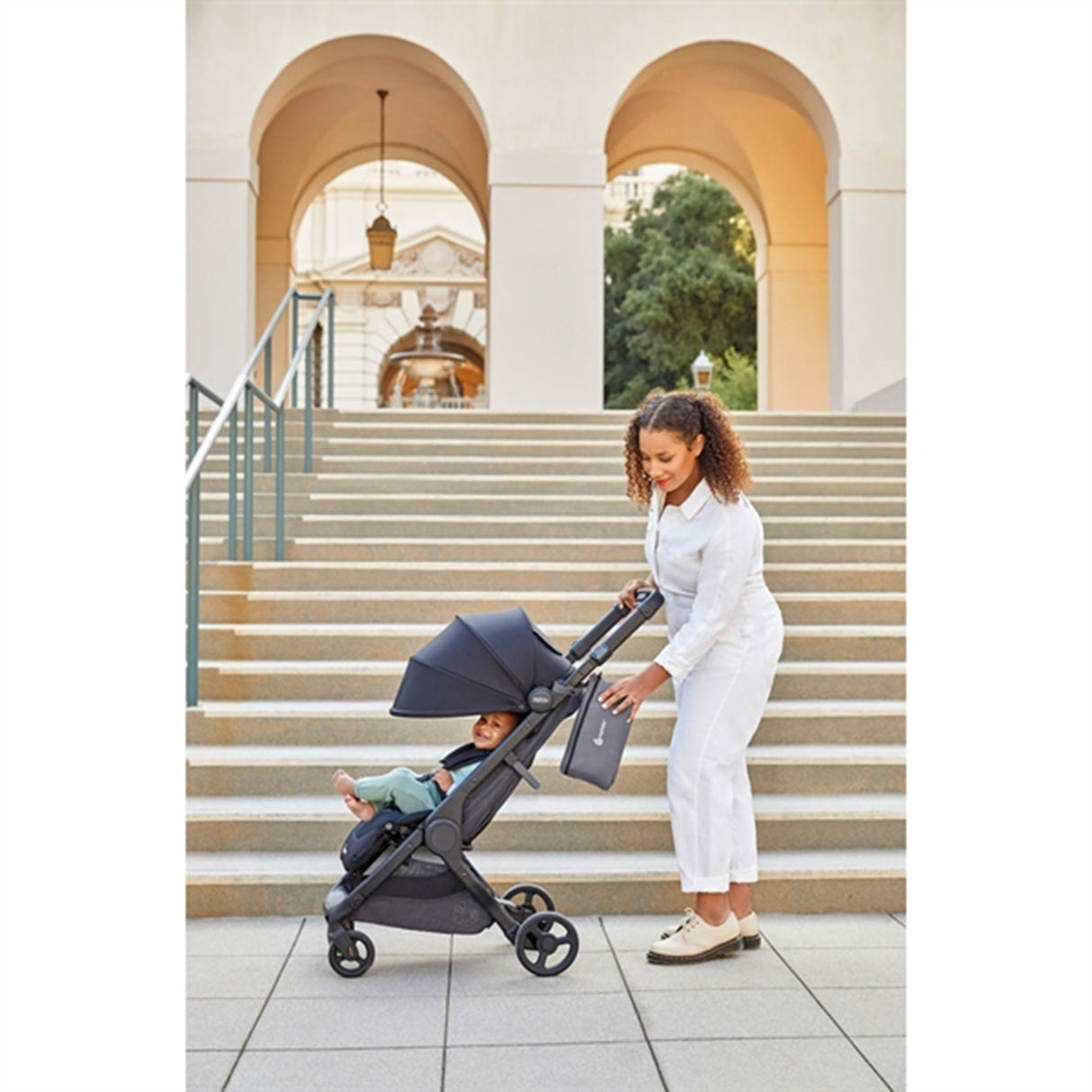 Ergobaby Away Babybærer Graphite Grey