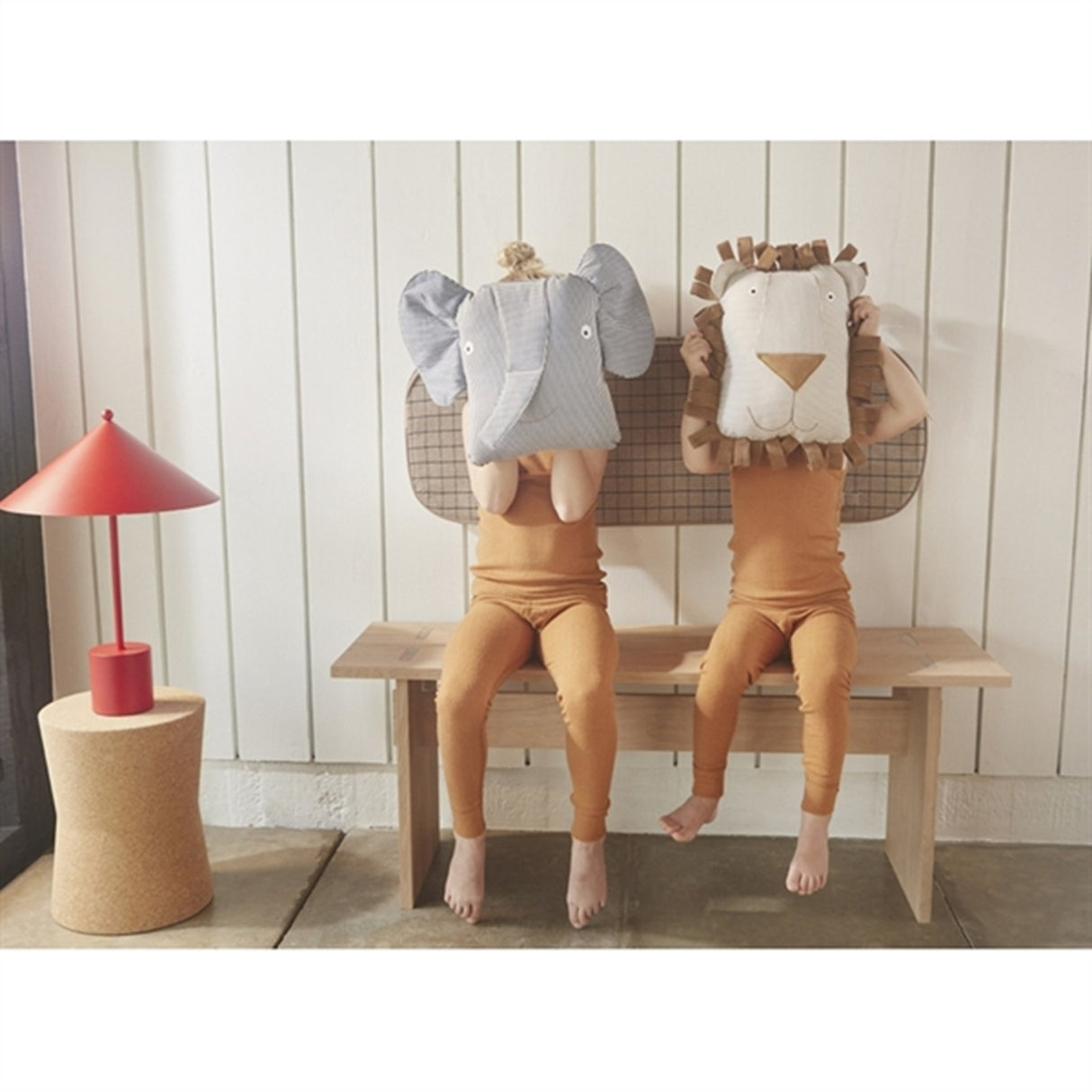 OYOY Lobo Løve Denim Cushion