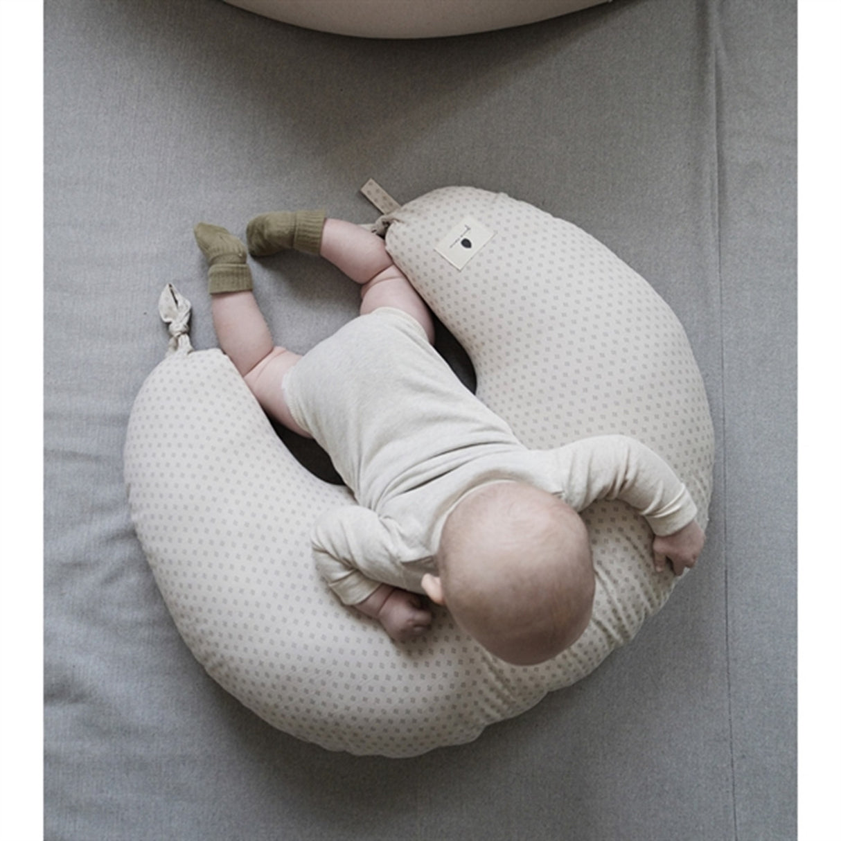 Pine Cone Ammepute Nora Natura Dot