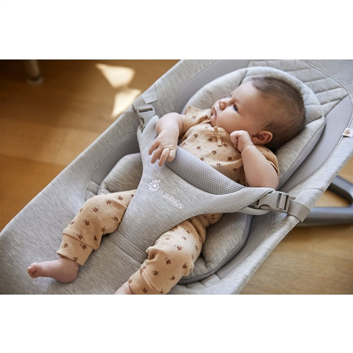 Ergobaby Evolve 3-I-1 Hvilestol Light Grey