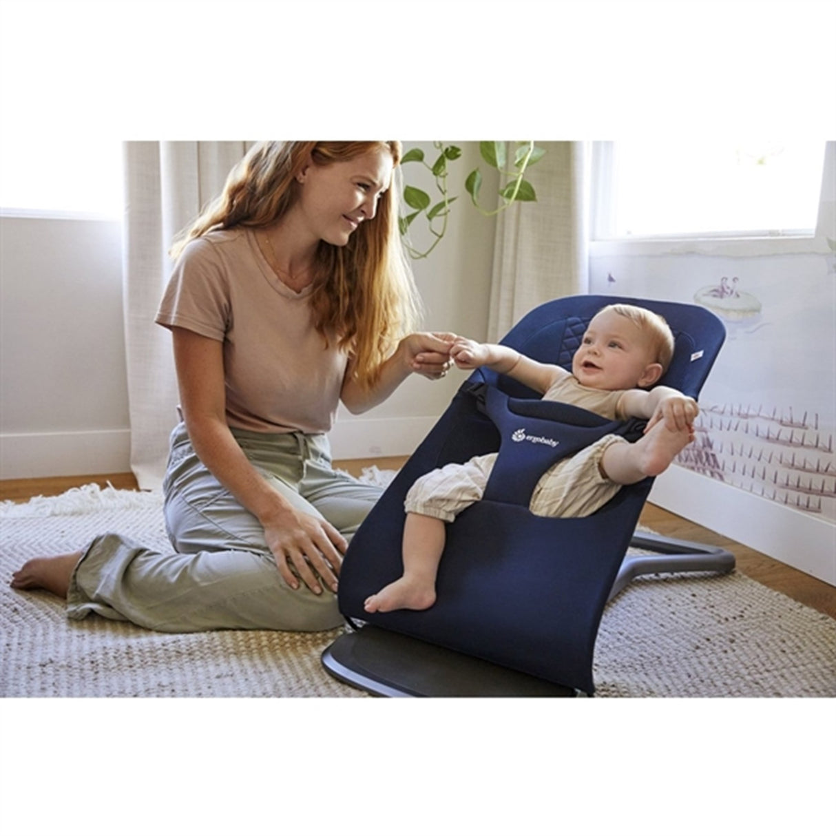 Ergobaby Evolve 3-I-1 Hvilestol Midnight Blue