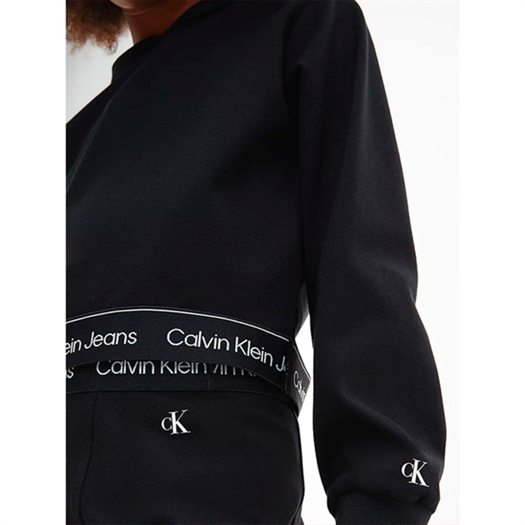Calvin Klein Punto Logo Tape Cropped Hettegenser Black 3