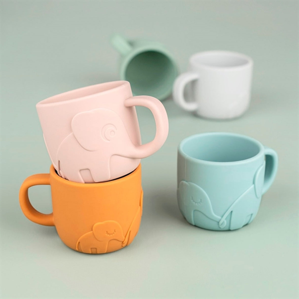 Done by Deer Peekaboo Kop Elphee Blue