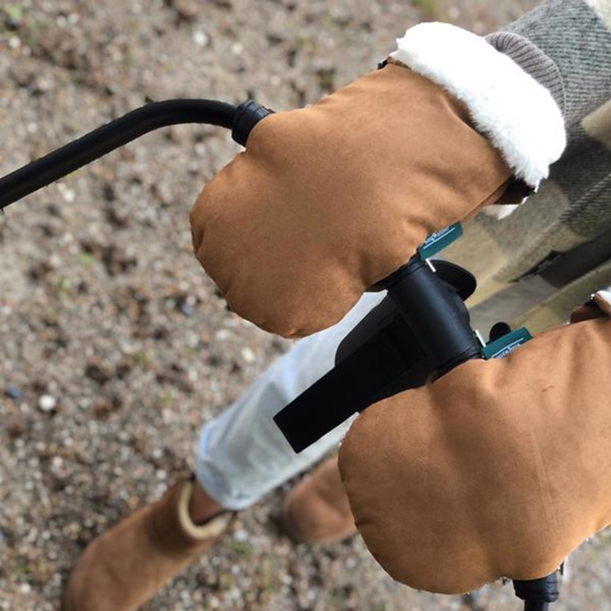 KongWalther Østerbro Barnevogn Hanske Faux Brun Bark