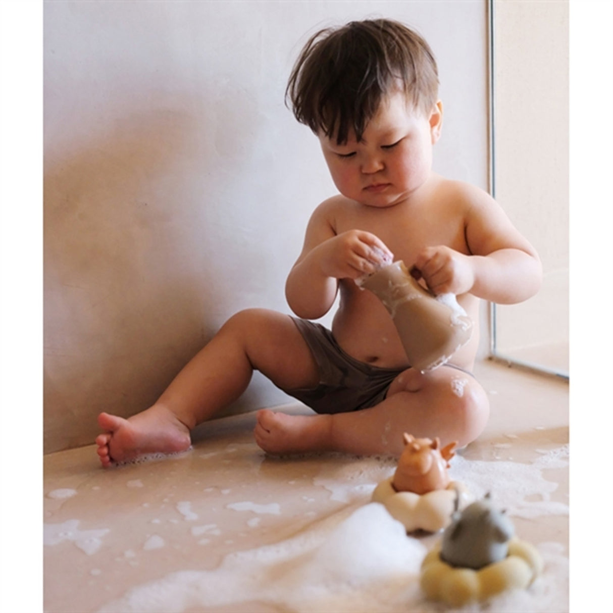 Konges Sløjd Silikone Bade Leketøy Unicorn Almond