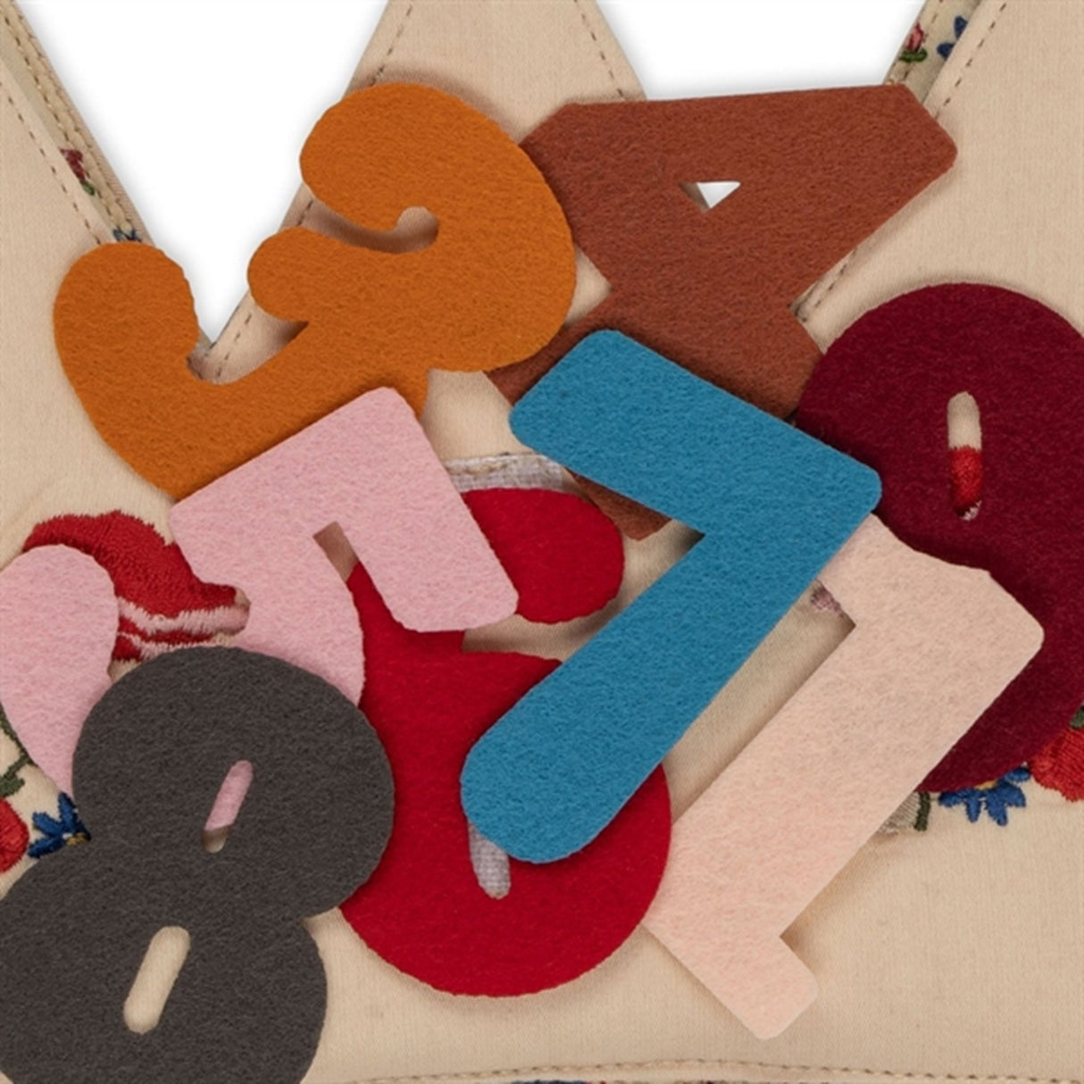 Konges Sløjd Flower Bursdagskrone