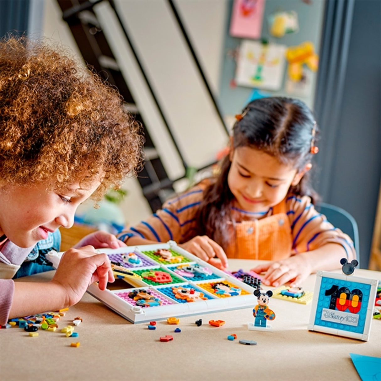 LEGO® Disney™ Ikoner fra 100 år med Disney Animasjon