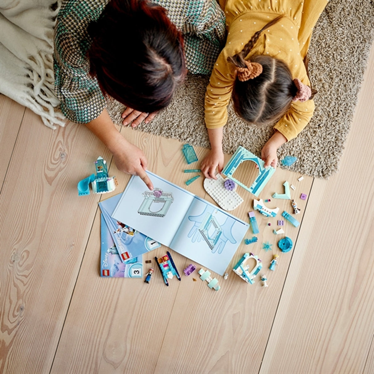 LEGO® Disney™ Anna og Elsas Vidunderlige Vinterland