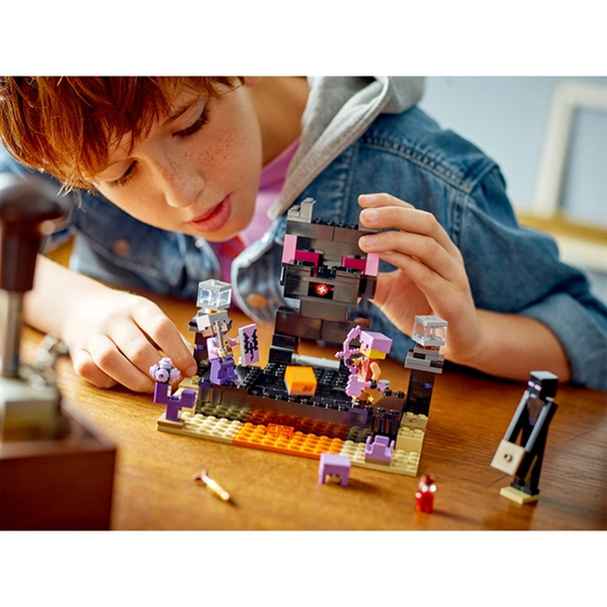 LEGO® Minecraft® End Arenaen