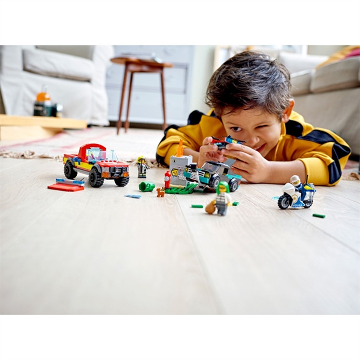 LEGO® City Politijakt- og Brannslukkingssett