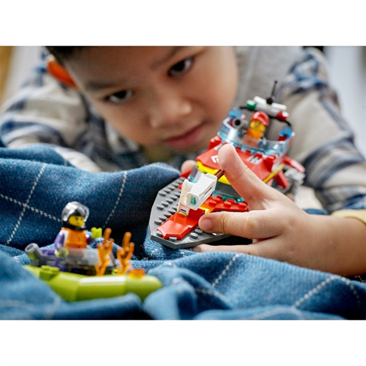 LEGO® City Brannvesenets Redningsbåt