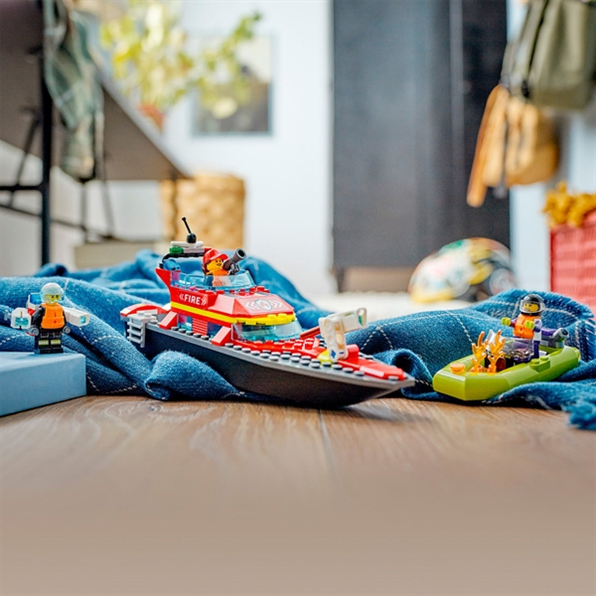 LEGO® City Brannvesenets Redningsbåt