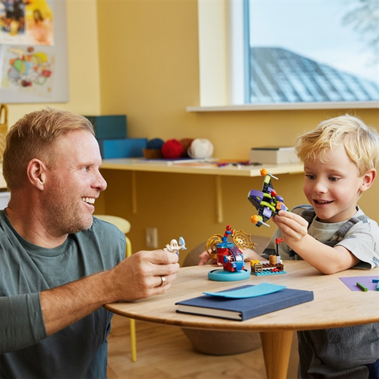LEGO® Marvel Edderkoppen mot Green Goblin