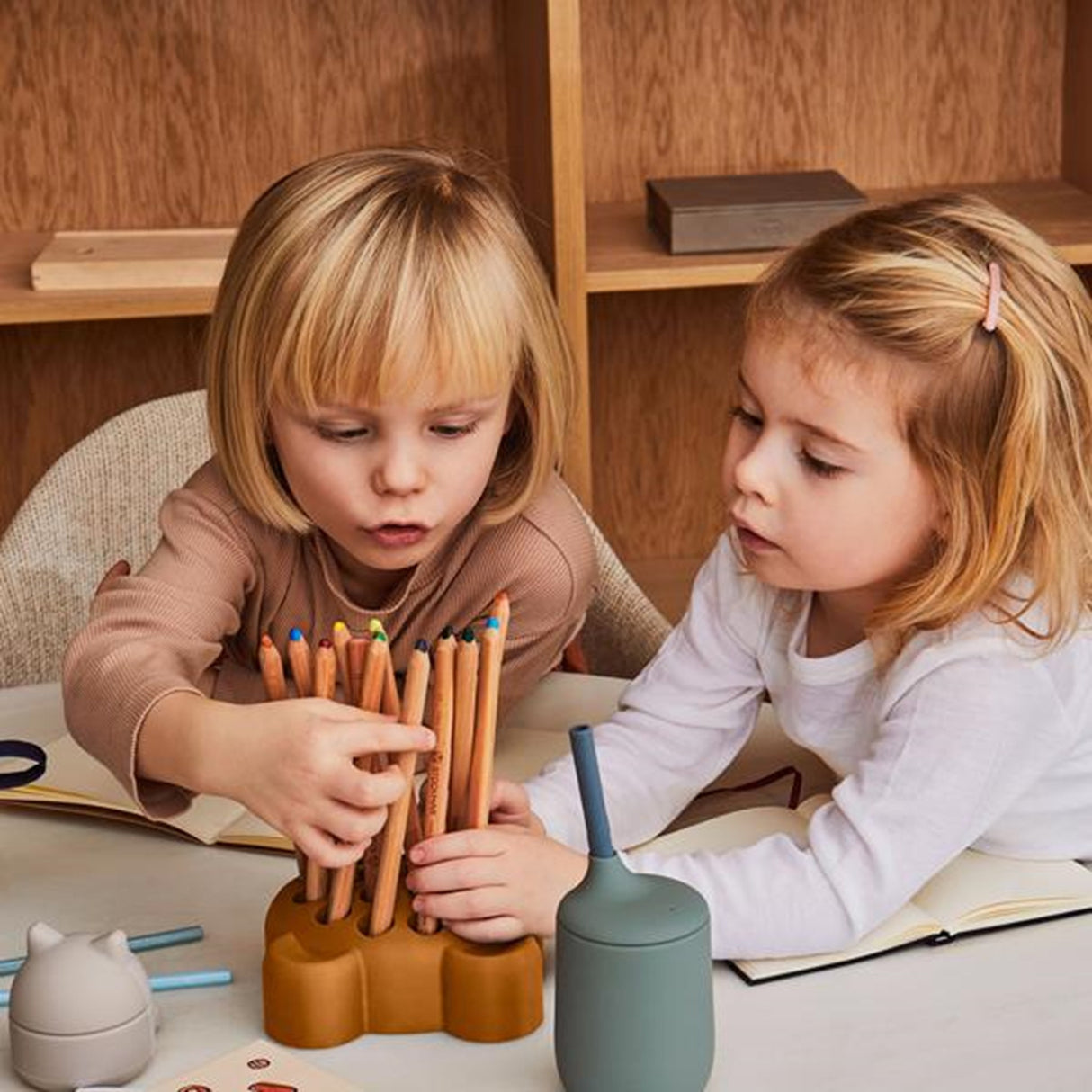 Liewood Ellis Silikonhode Faune Green / Hunter Green Mix