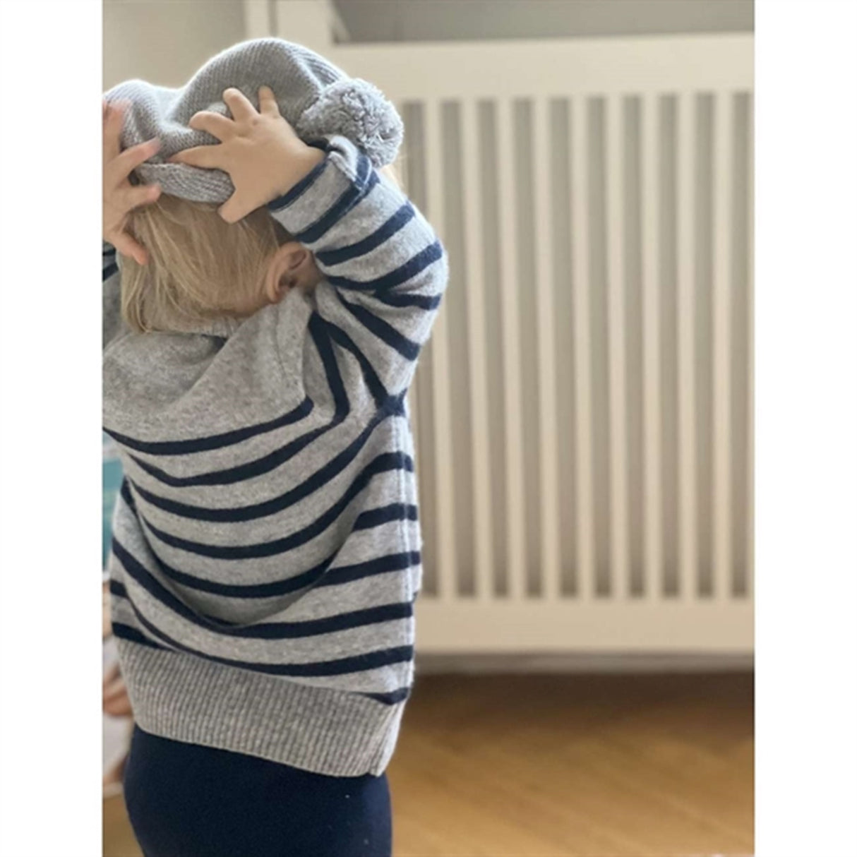 HOLMM Oxford Stripe Opal Cashmere Strikk Pullover