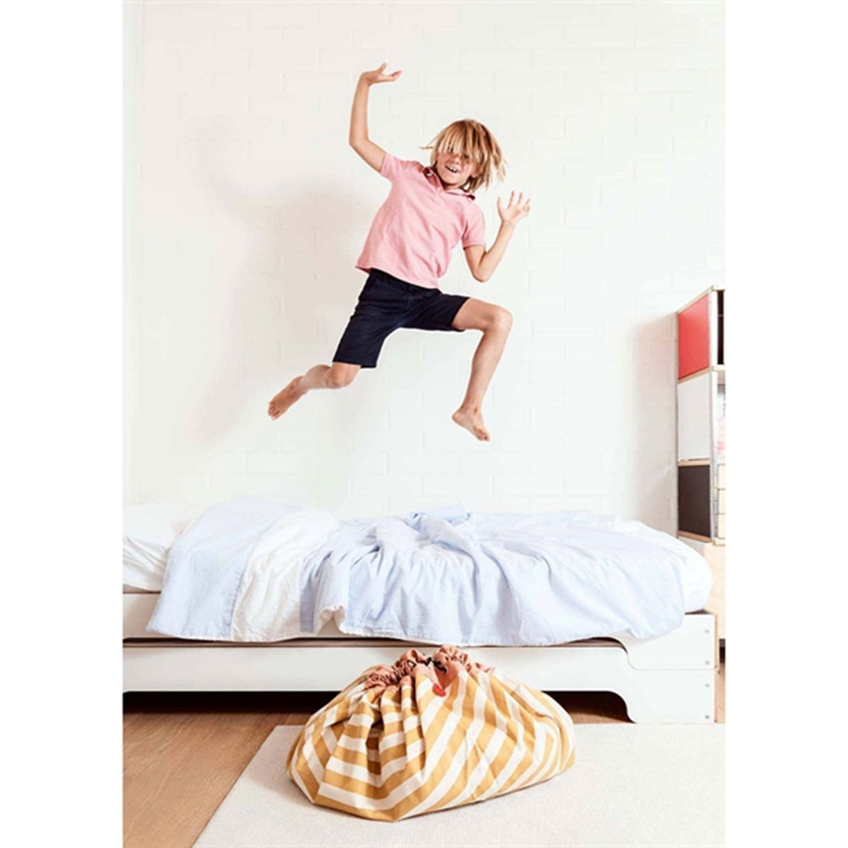 Play&Go 2-i-1 Leketeppe Stripes mustard