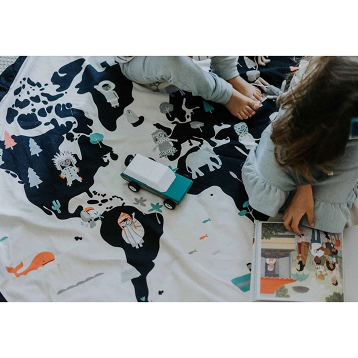 Play&Go 2-i-1 Leketeppe Worldmap/Stars