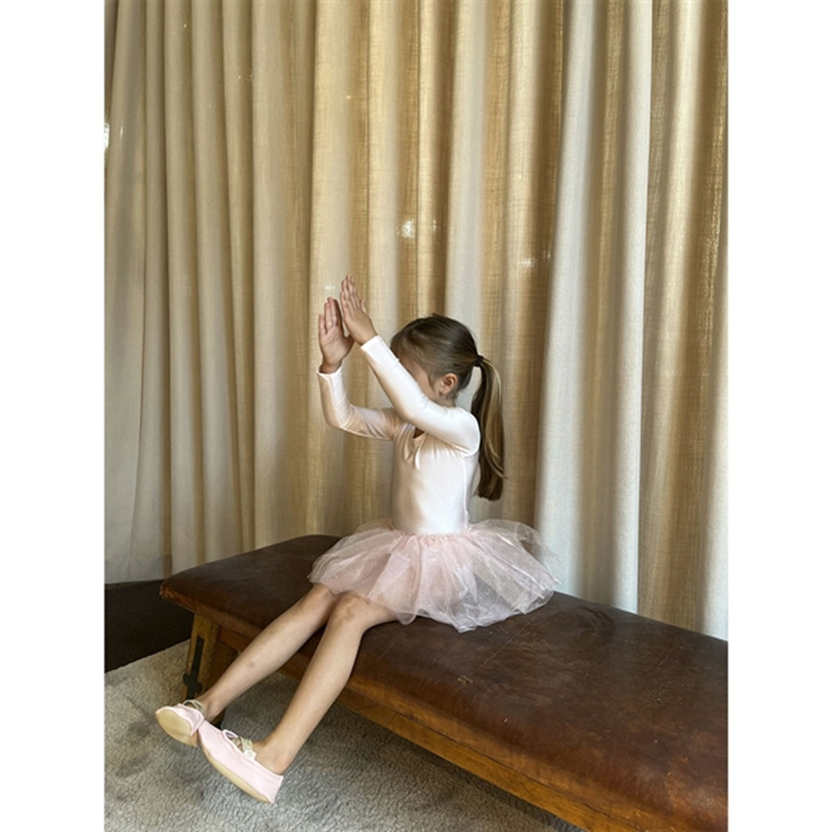 Sofie Schnoor x Luksusbaby Soft Rose turndrakt