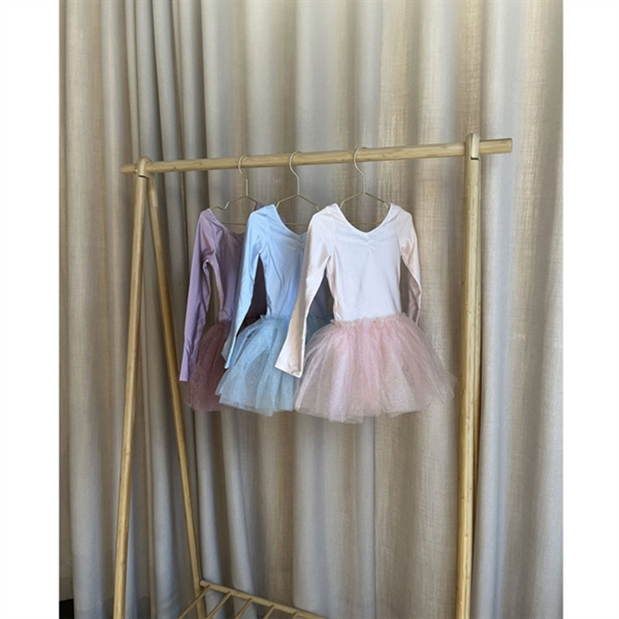 Sofie Schnoor x Luksusbaby Purple turndrakt