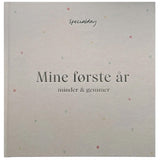 Specialday Mine Første År – Med Prikker – Beigegrønn