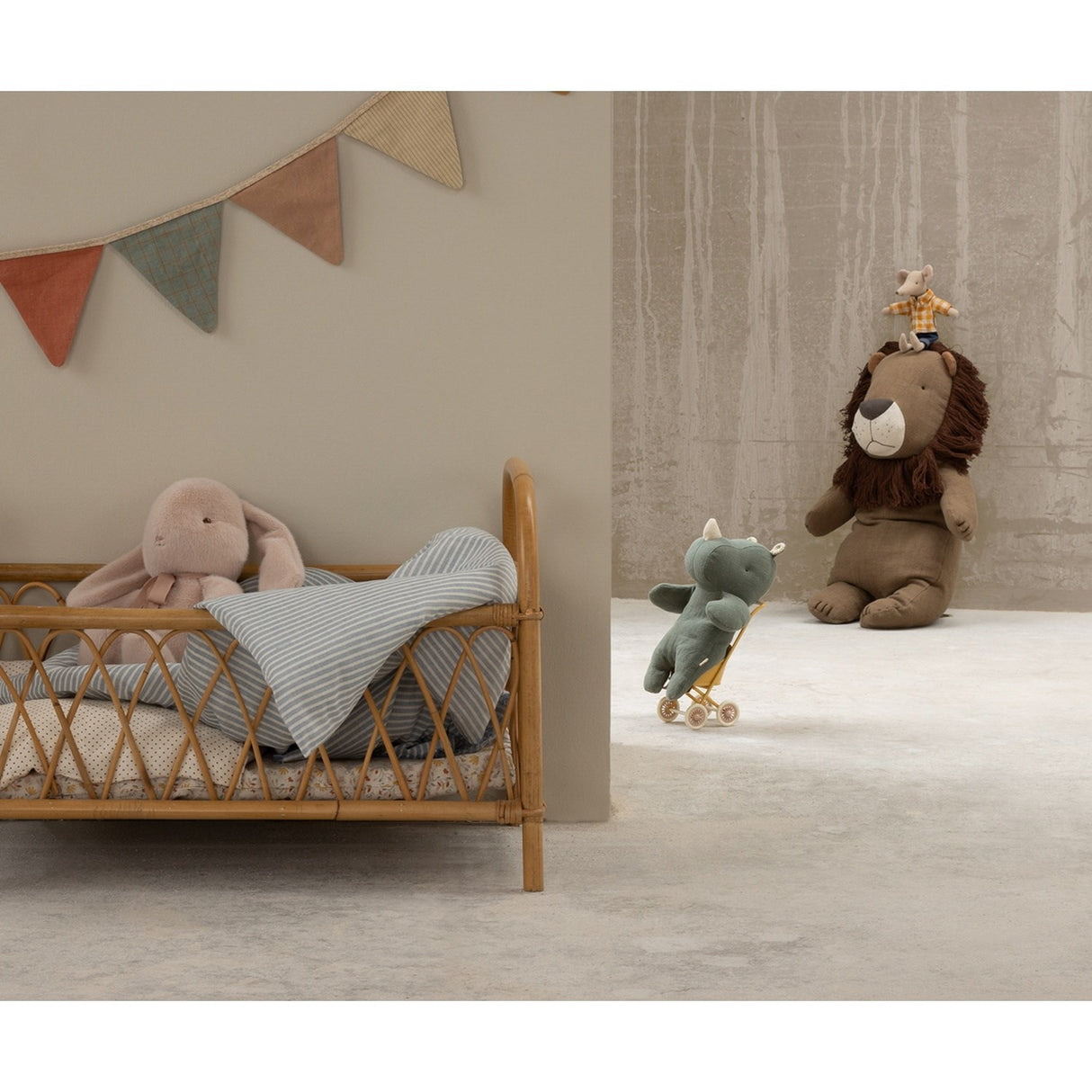 Maileg Safari Friends, Rhino, Small - Pine