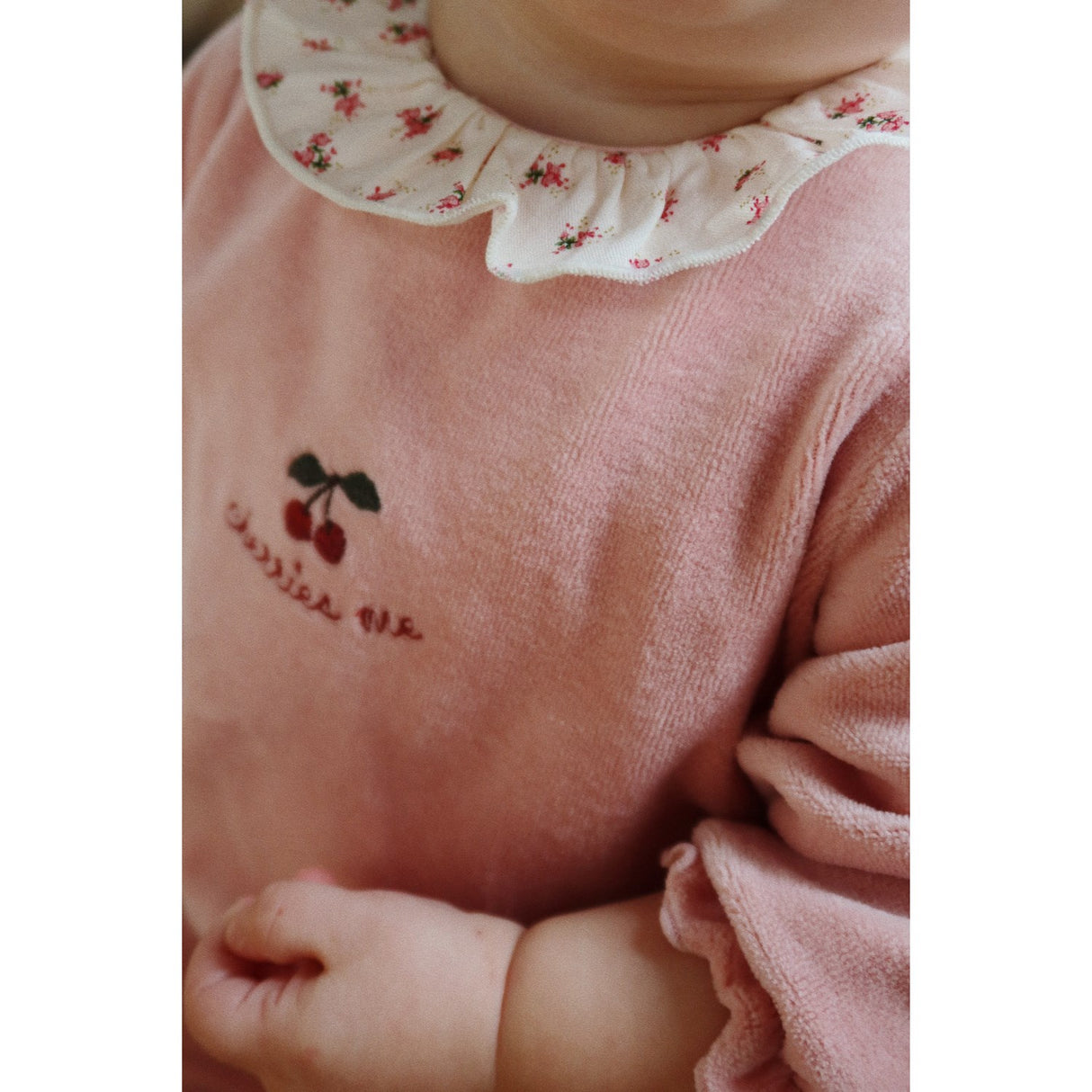 Konges Sløjd Mellow Rose Miffa Frill Onesie Gots