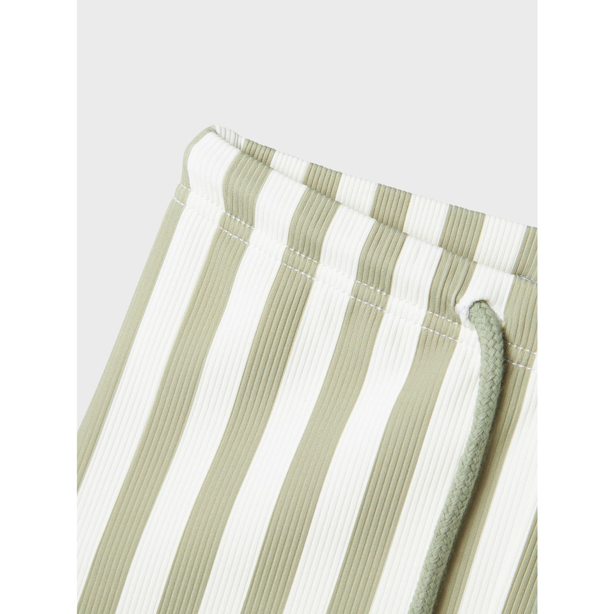 Name It Cloud Dancer Zib Badeshorts