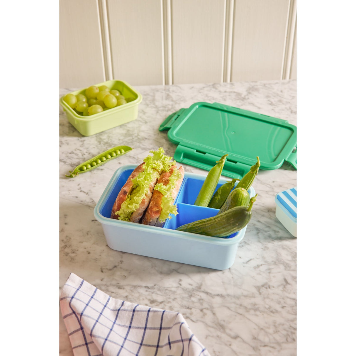 Rice Lunchbox Med 3 Inserts I Monsters Colors