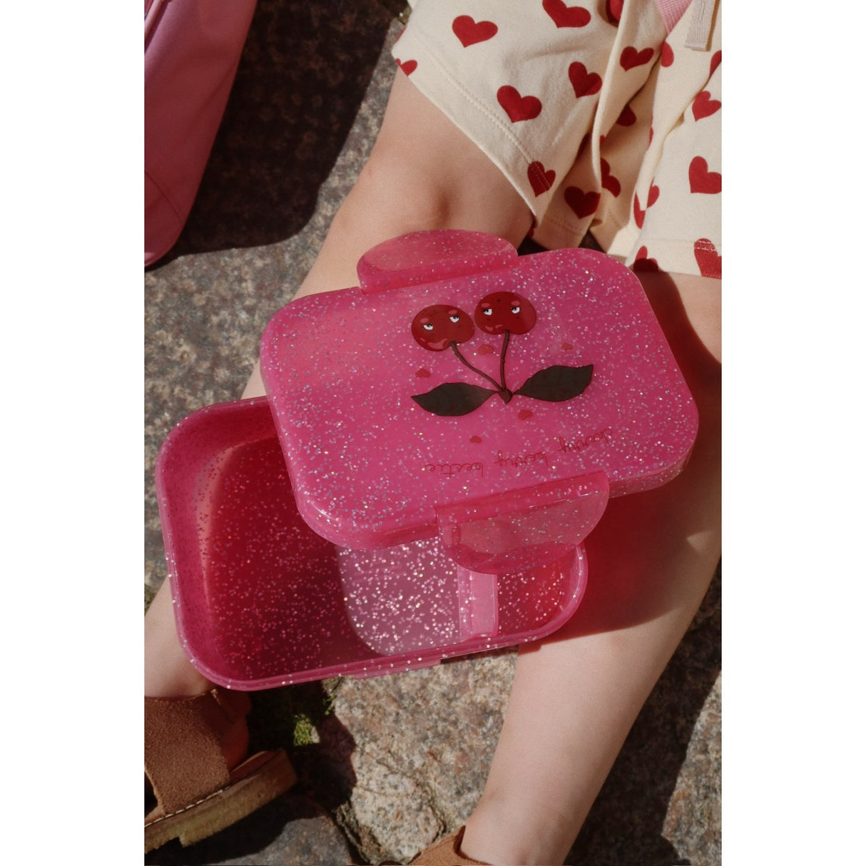 Konges Sløjd Cherry Glitter Matboks Glitter