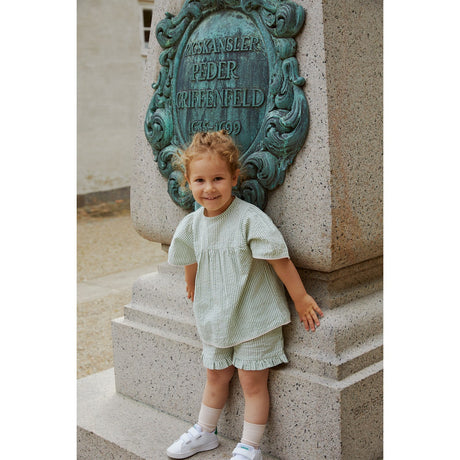 COPENHAGEN COLORS Green W Cream Stripe Seersucker Girly Shorts