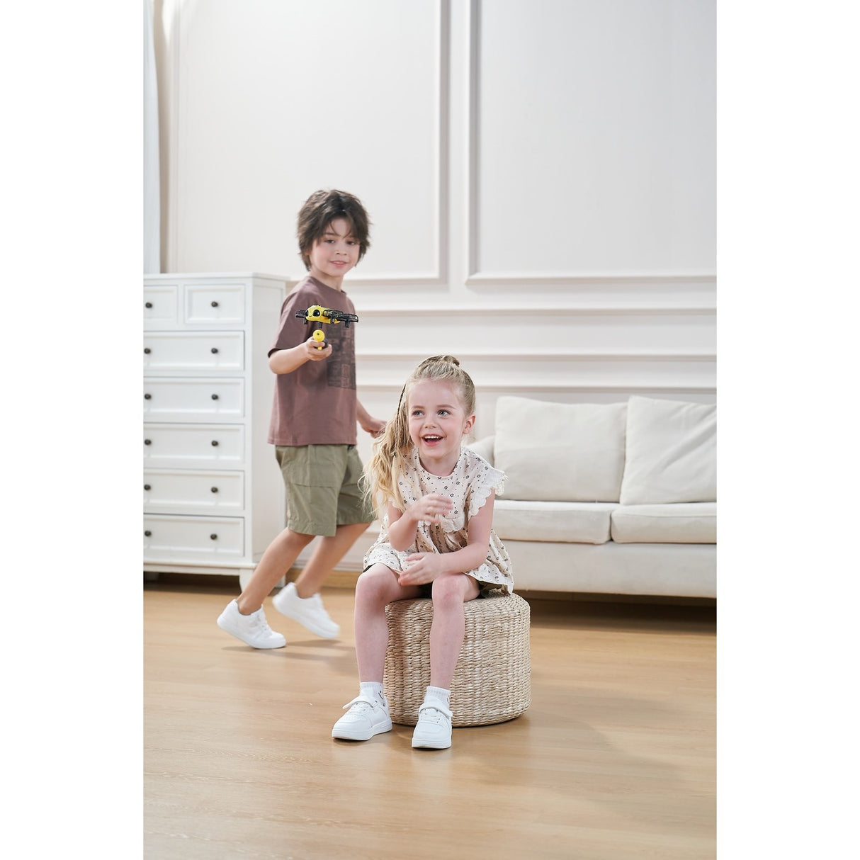 Syma Revolt Follow Me Bee Rc