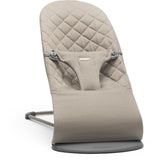 BabyBjörn Sand Grey Skråstol Bliss Klassisk Quilt