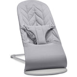 BabyBjörn Light Grey Skråstol Bliss Blomsterbladsquilt