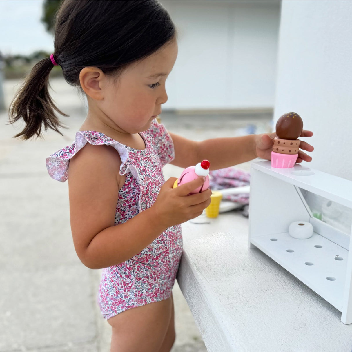 Petit Crabe Wiltshire Bud Badedrakt - Laget med Liberty© Stoff