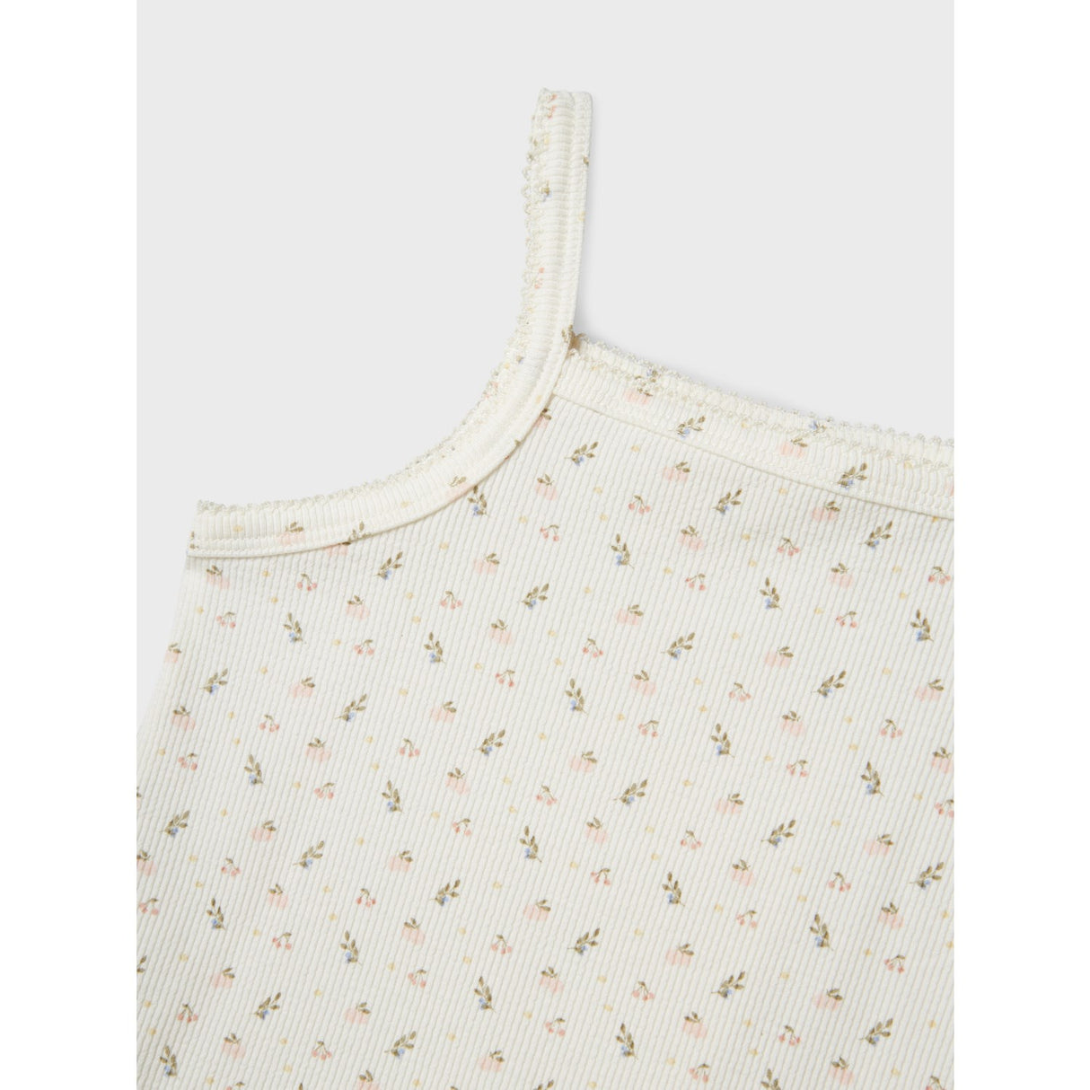 Lil'Atelier Coconut Milk Nmfgago Kur Loose Stropp Topp Lil