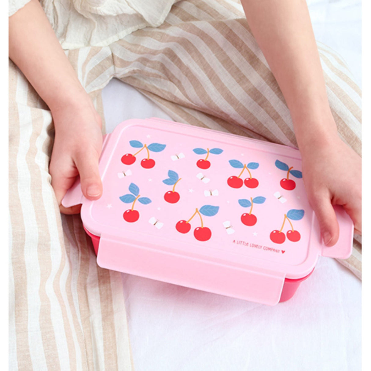 A Little Lovely Company Cherries Bento Matboks