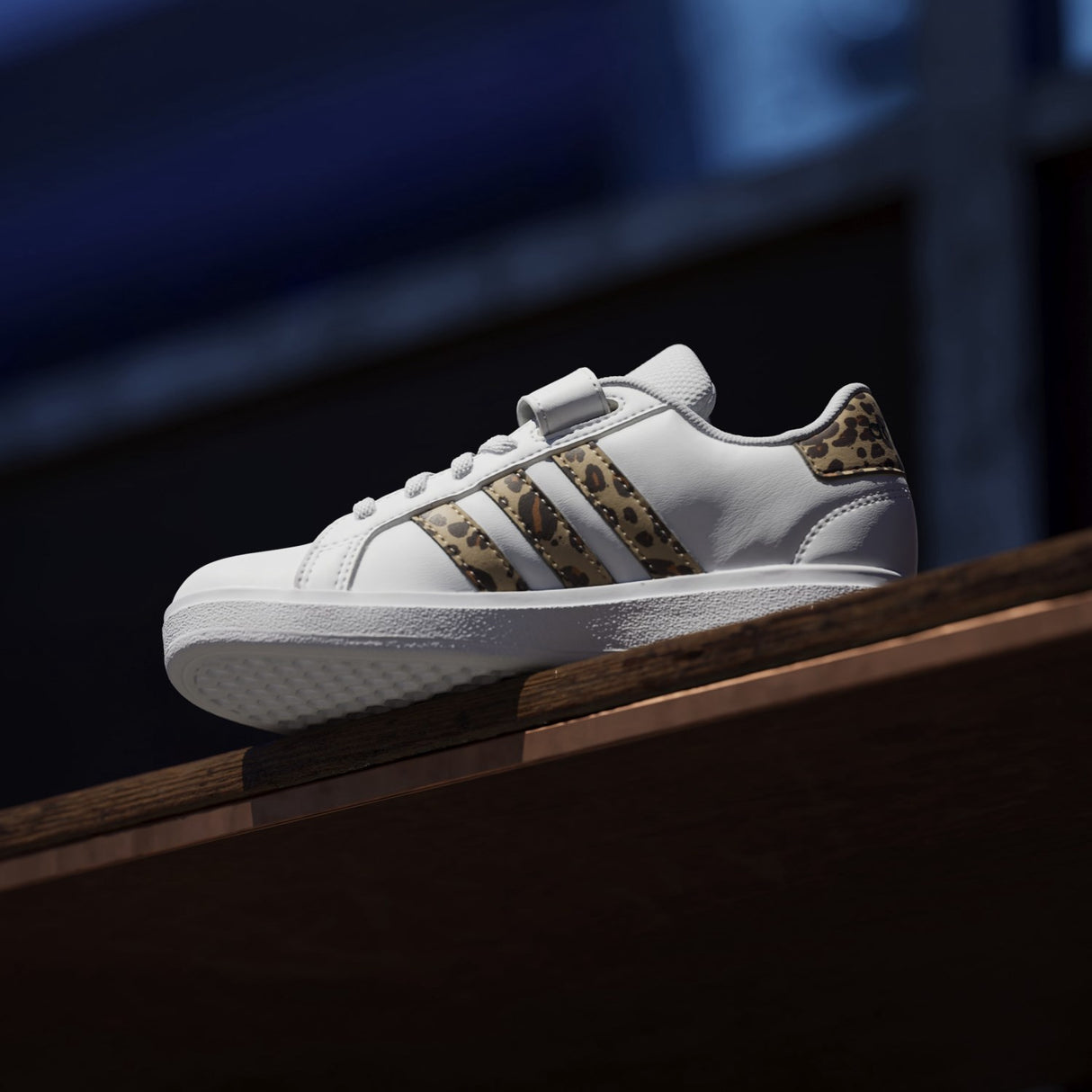 adidas Originals Ftwr White/Magic Beige/Matte Gold Grand Court 2.0 El C Sneakers