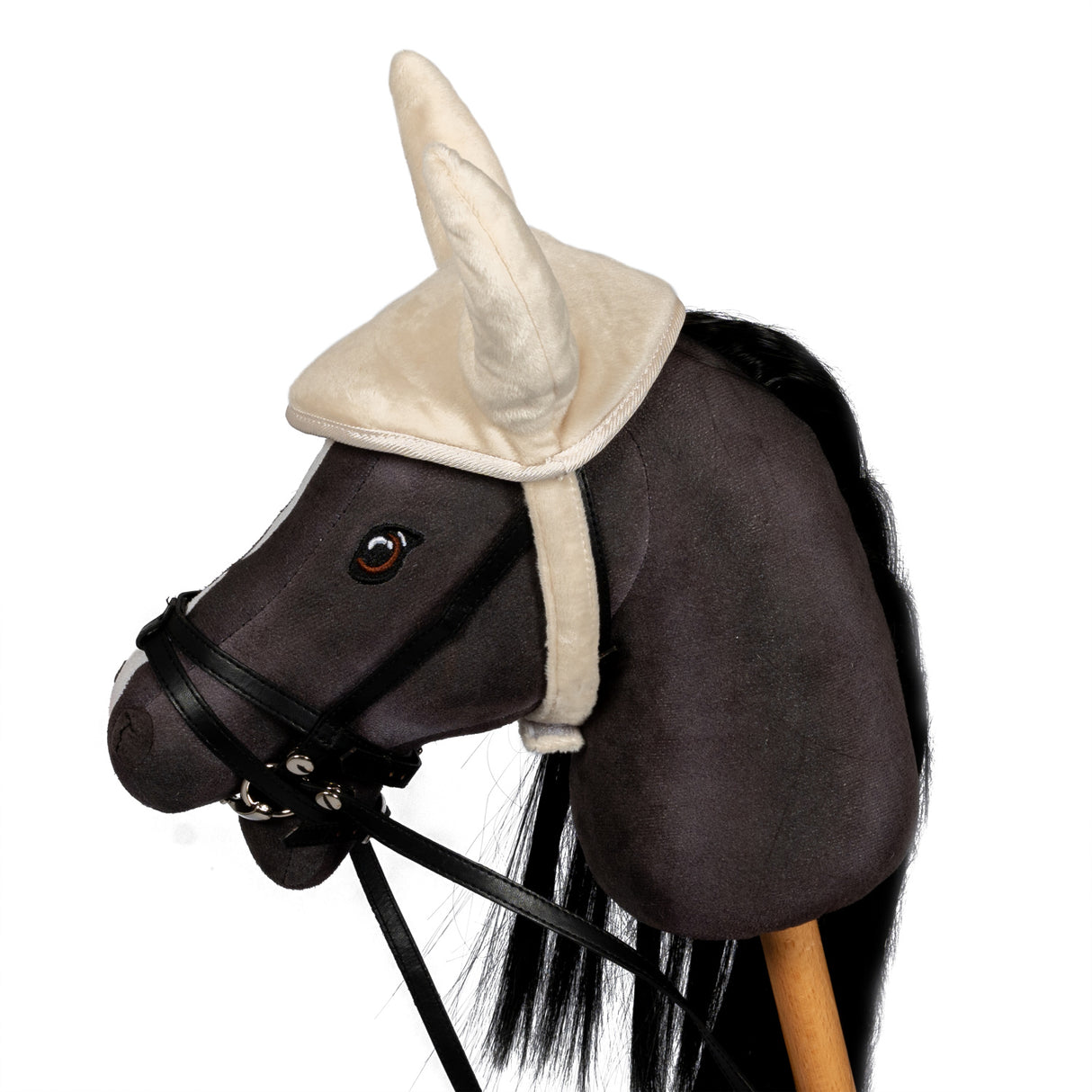 by Astrup Sjabrak, Creme