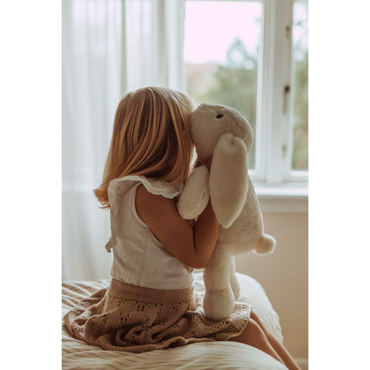 av Astrup Gravitasjonsdyr, Kanin, 1,2 kg.